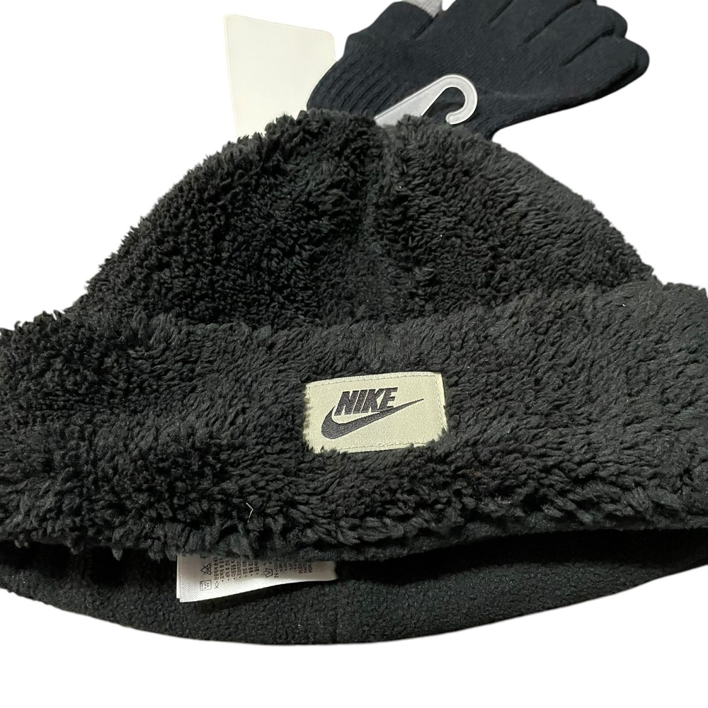 Nike Boys Size 8/20‎ Black Knit Warm Beanie Hat Gloves 2 Piece Set NWT